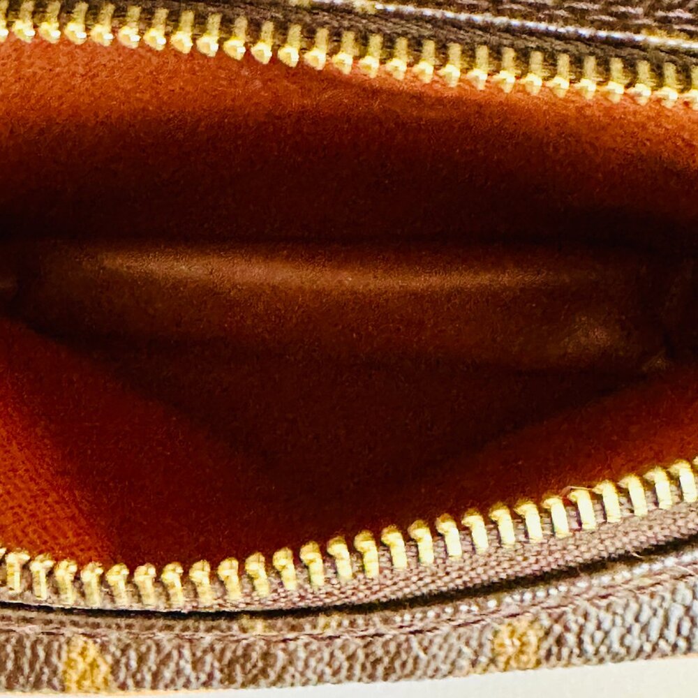 LOUIS VUITTON MONOGRAM CANVAS AMAZONE CROSSBODY BAG TH1020 - Picture 11 of 16